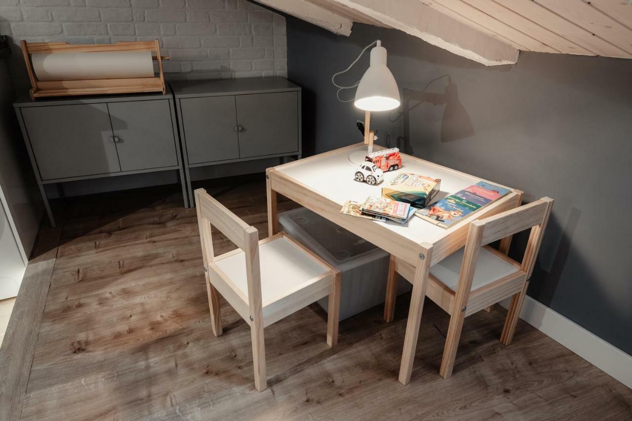 Burgo Atuaire Home El Baburril De La Calle Puebla מראה חיצוני תמונה