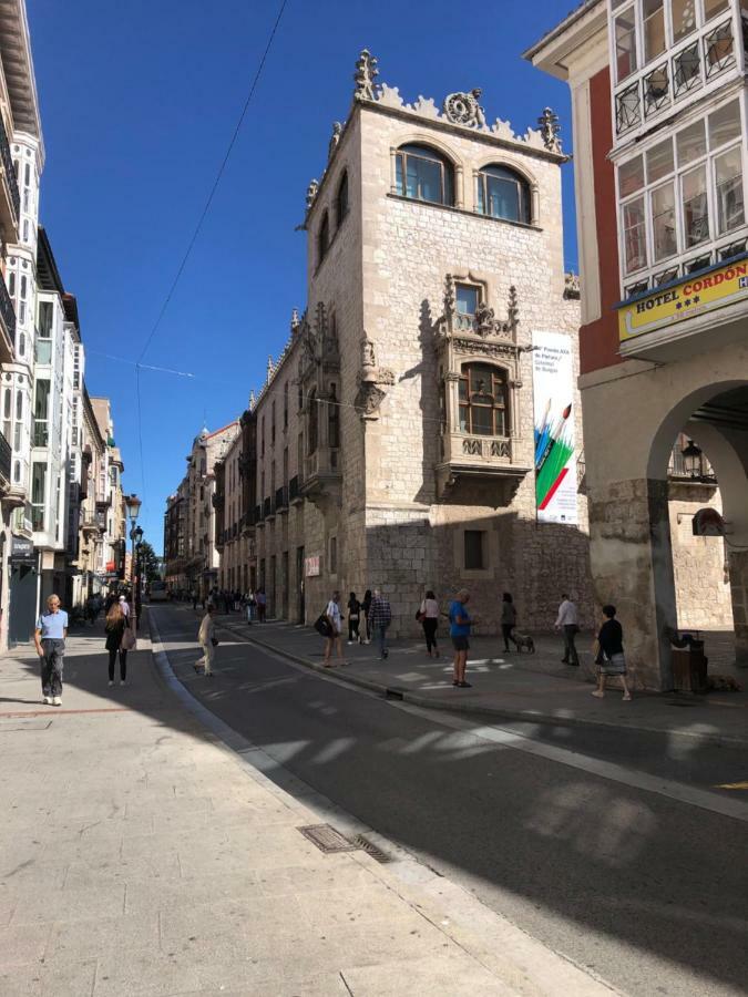 Burgo Atuaire Home El Baburril De La Calle Puebla מראה חיצוני תמונה