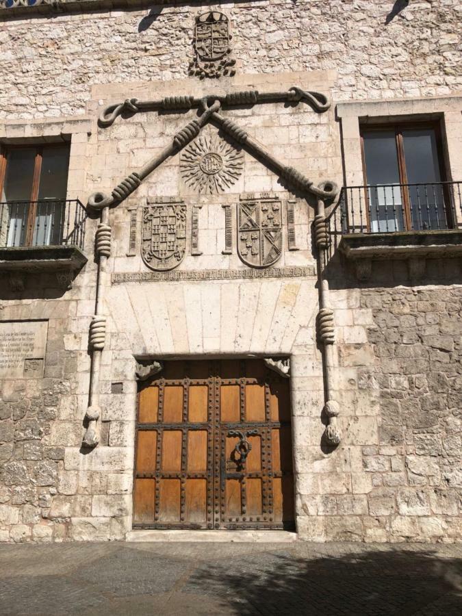 Burgo Atuaire Home El Baburril De La Calle Puebla מראה חיצוני תמונה